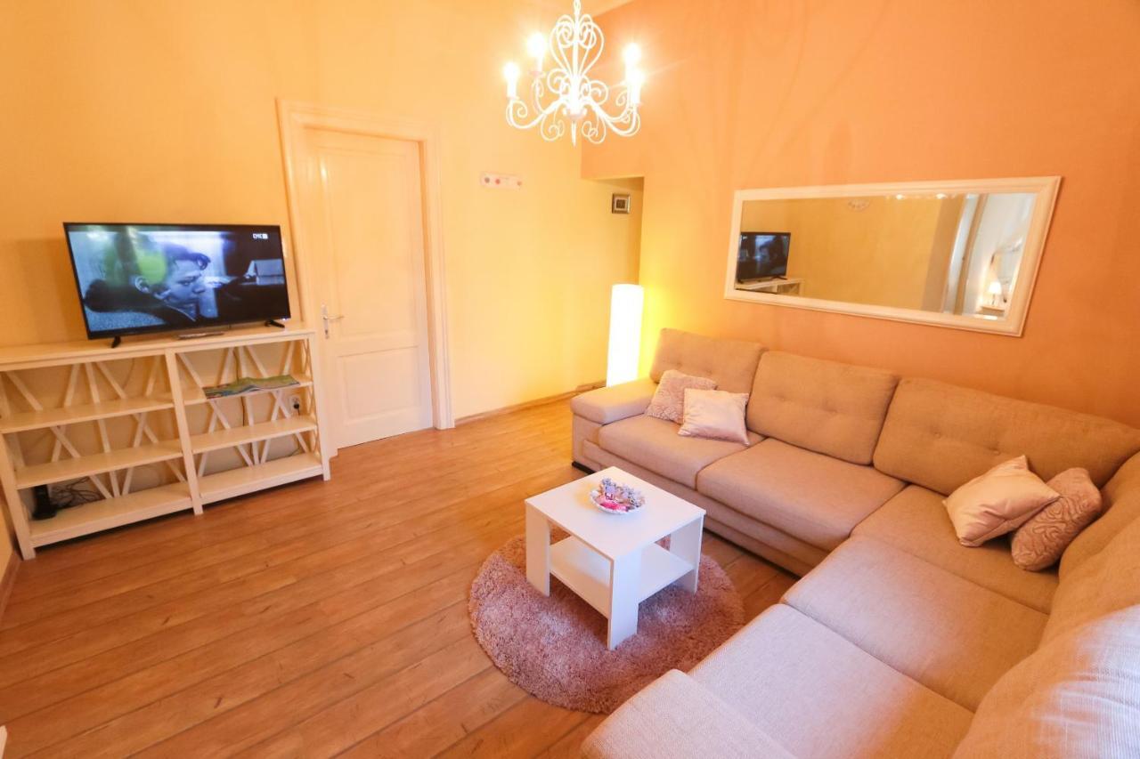 Apartament Rosa Solis *